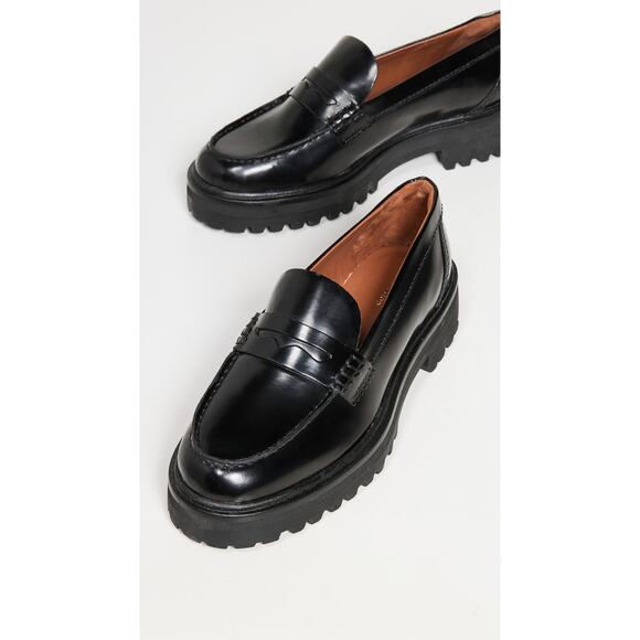Reformation 'Agathea' Black Chunky Roudn Toe Low Heel Loafers Size 8 - NWT - Picture 1 of 5